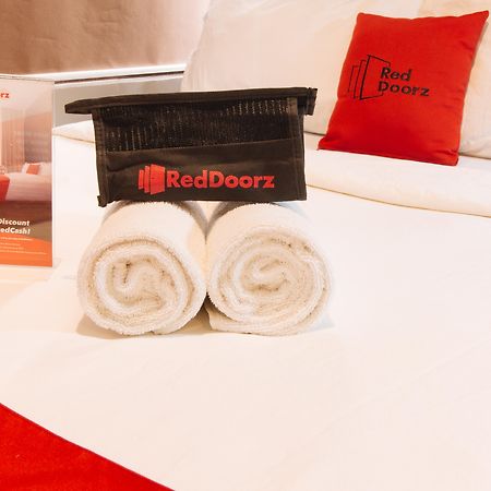 Reddoorz At Hotel Rosemarie Pasay Eksteriør billede