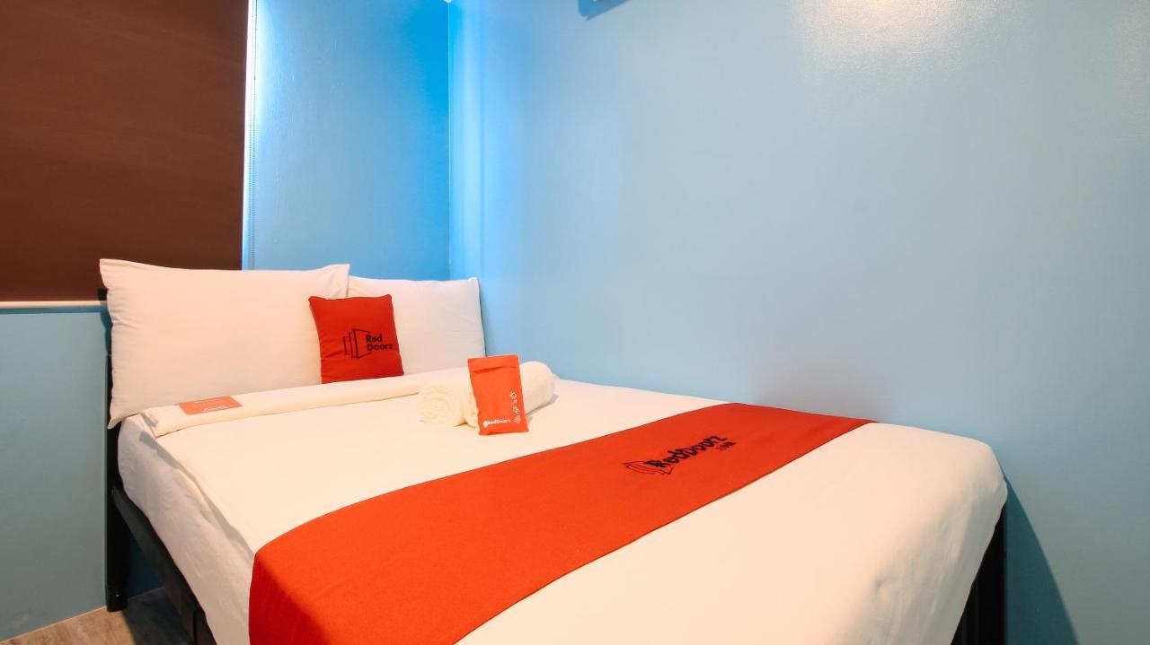 Reddoorz At Hotel Rosemarie Pasay Eksteriør billede