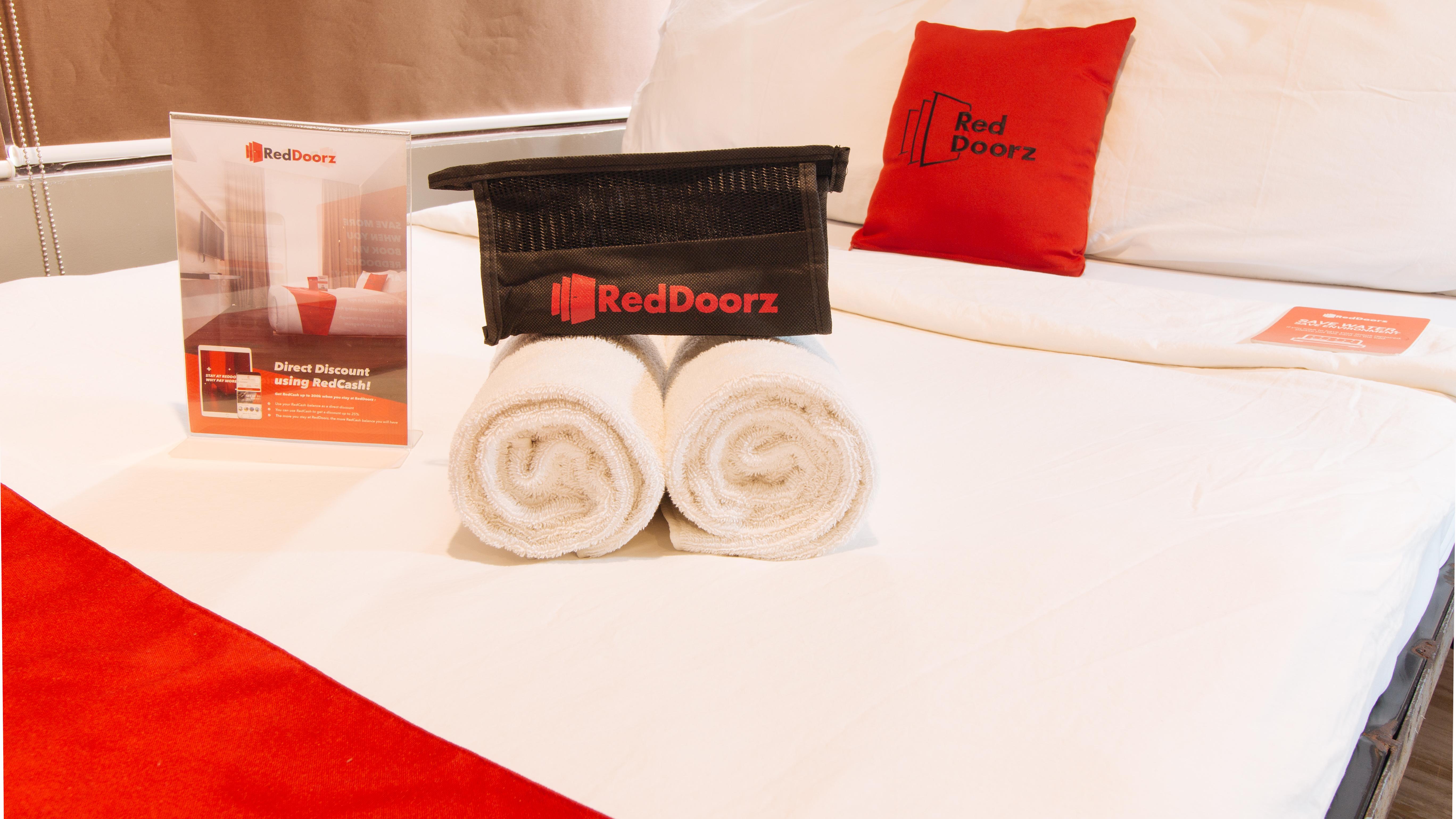 Reddoorz At Hotel Rosemarie Pasay Eksteriør billede