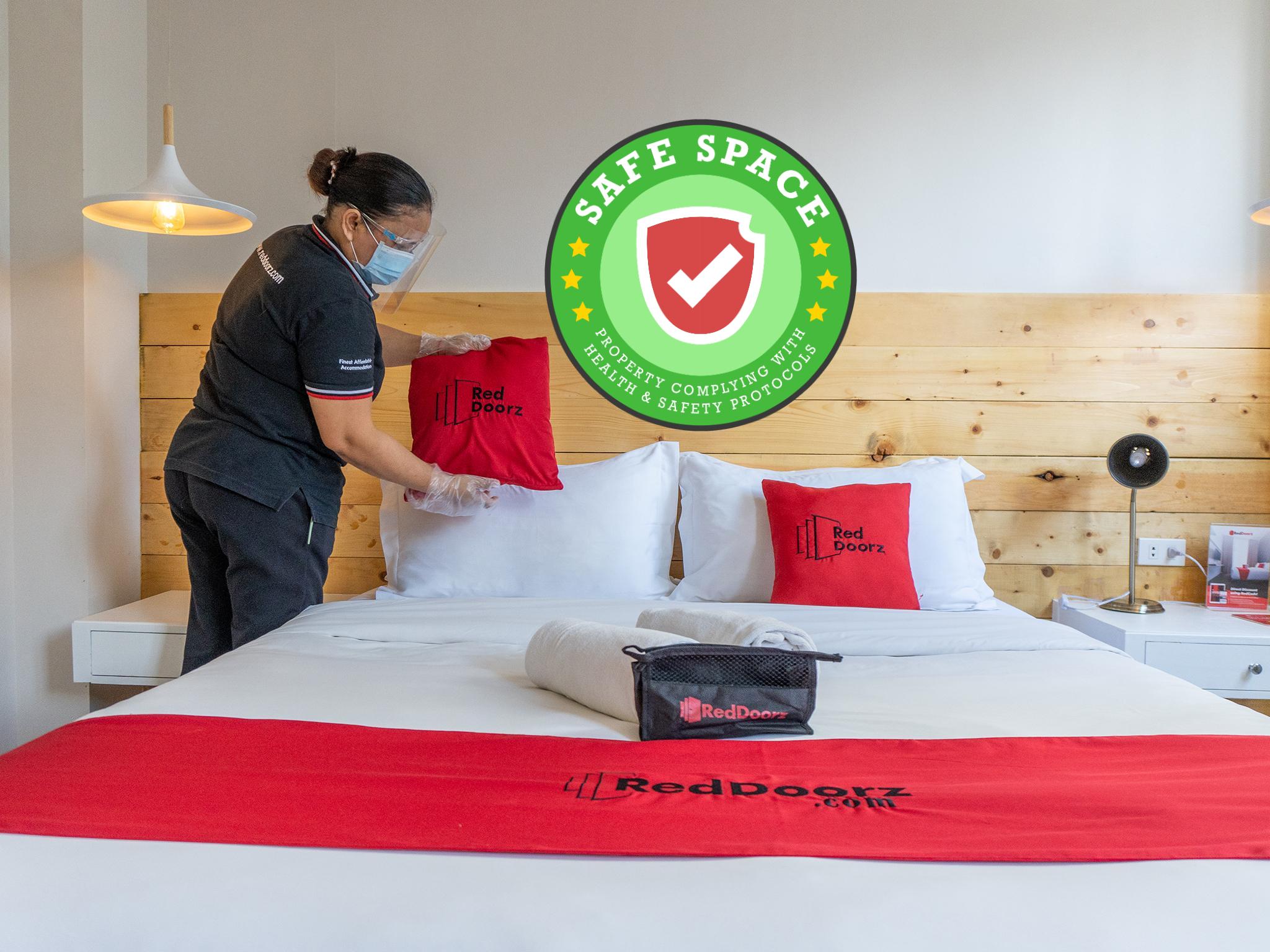 Reddoorz At Hotel Rosemarie Pasay Eksteriør billede